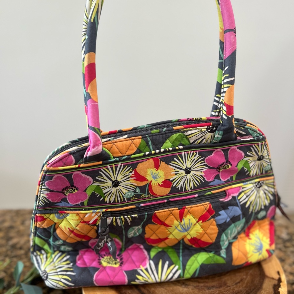 Vera Bradley bright floral shoulder purse
